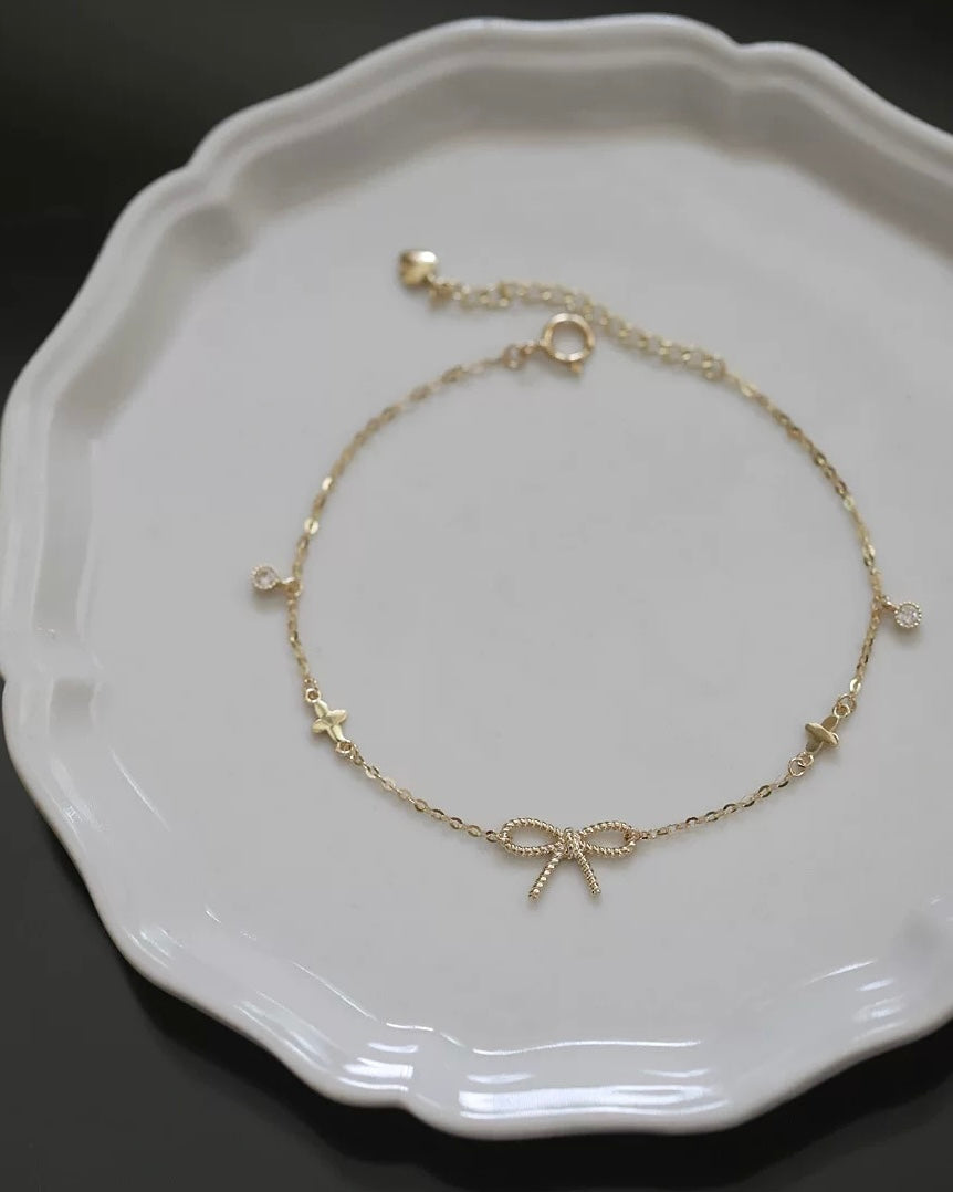 En Pointe Bracelet (Silver/Gold)