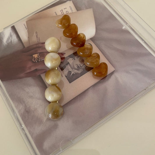 Set of 2 Pins in Milk and Leather