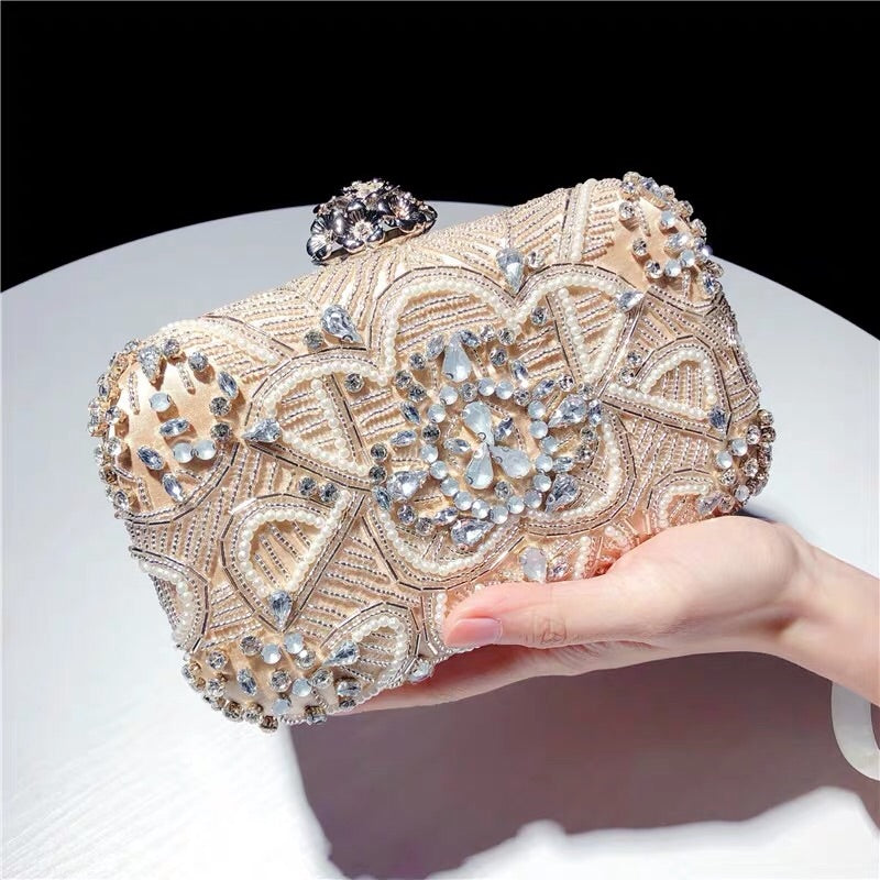 *PREORDER* Vivian Jewel Clutch (Cream)