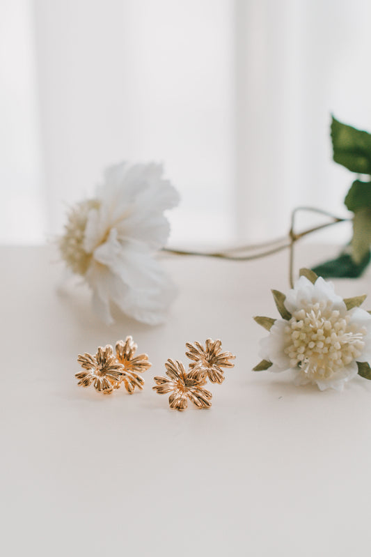 18k Gold Arden Floral Earrings