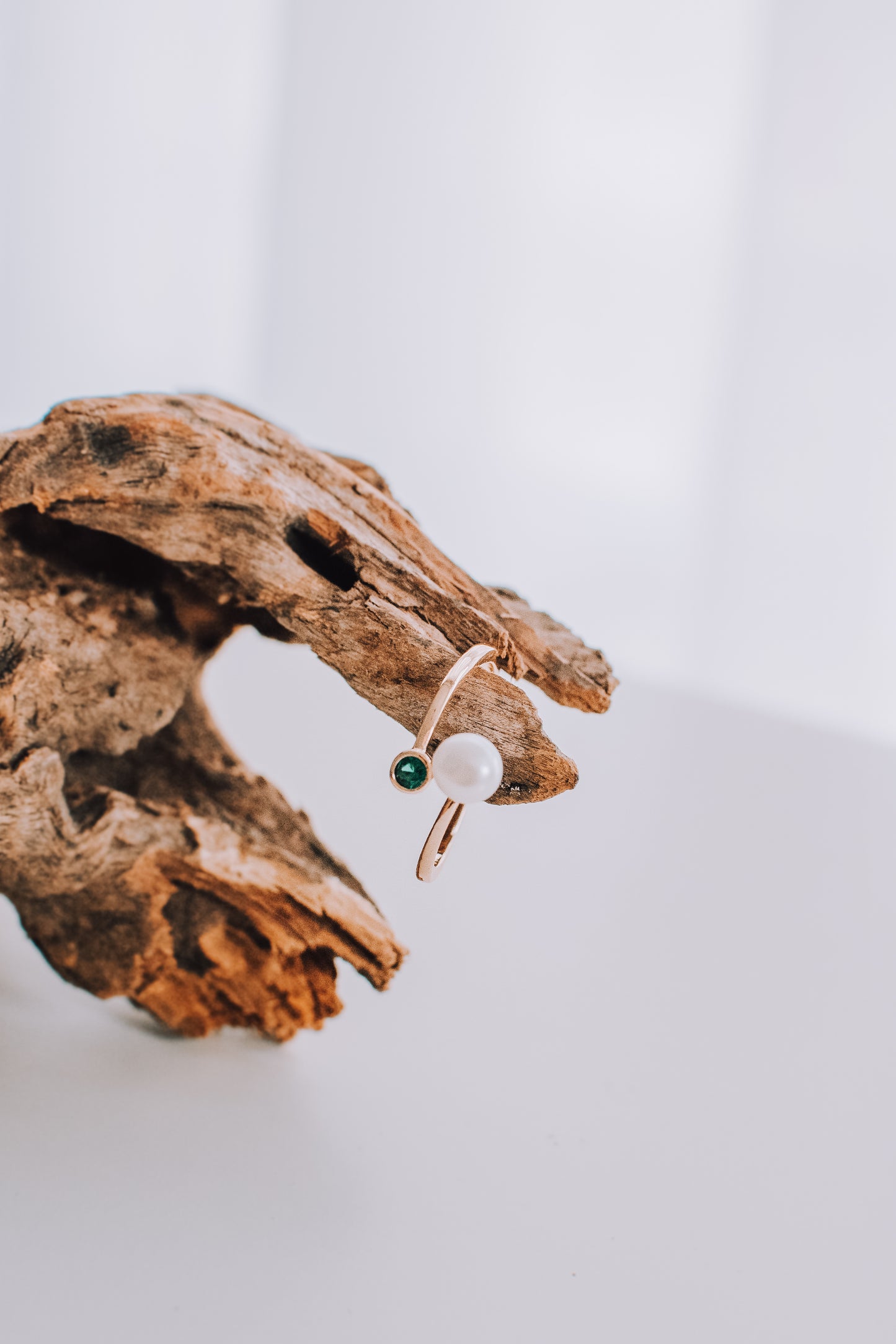 Rylen Emerald Pearl Ring