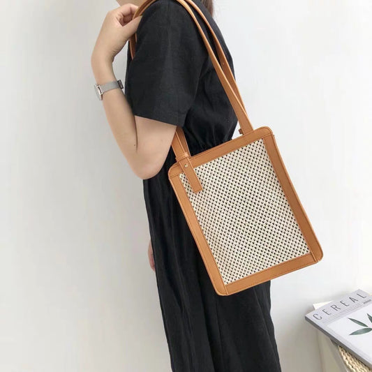 *PREORDER* Sanly Shoulder Bag